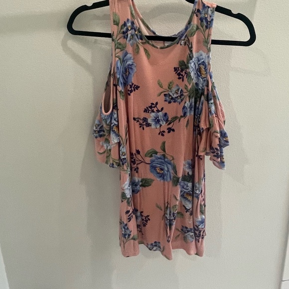 Floral off the shoulder - Picture 3 of 4